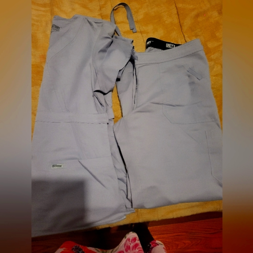 Grey anatomy scrub set